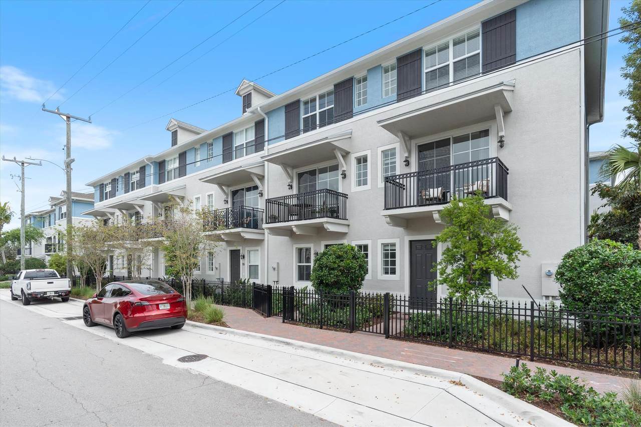 47 4th Avenue - Photo 1
