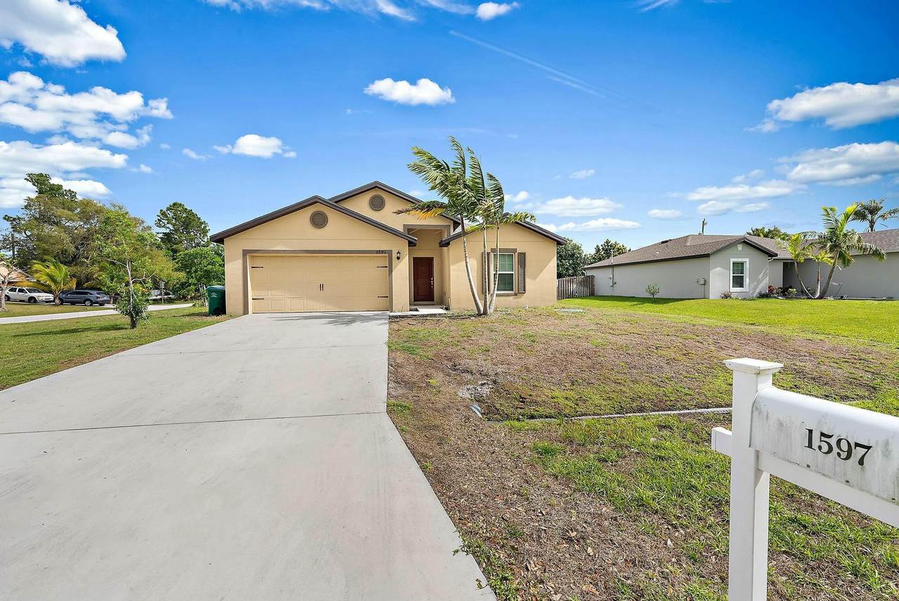 1597 Leisure Lane - Photo 1