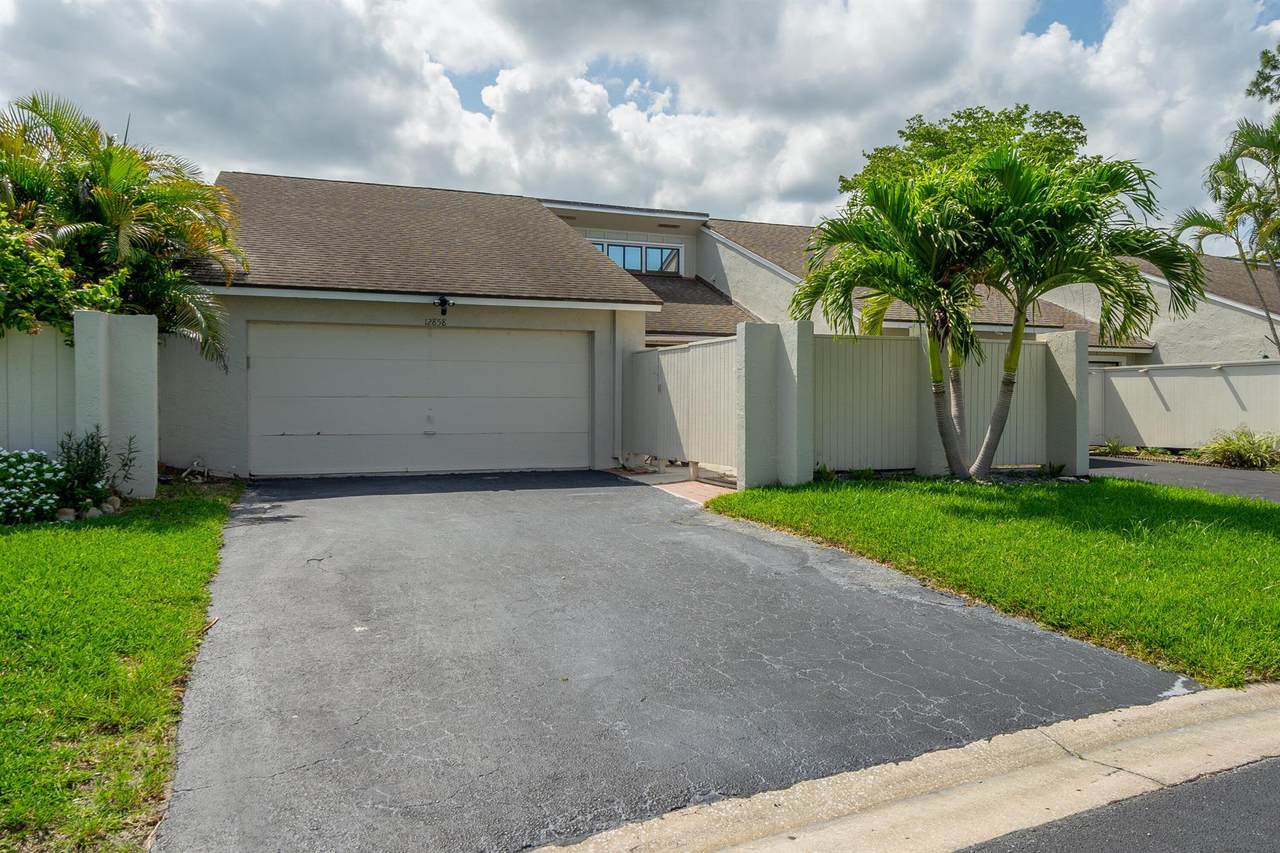 12858 Spinnaker Lane - Photo 1