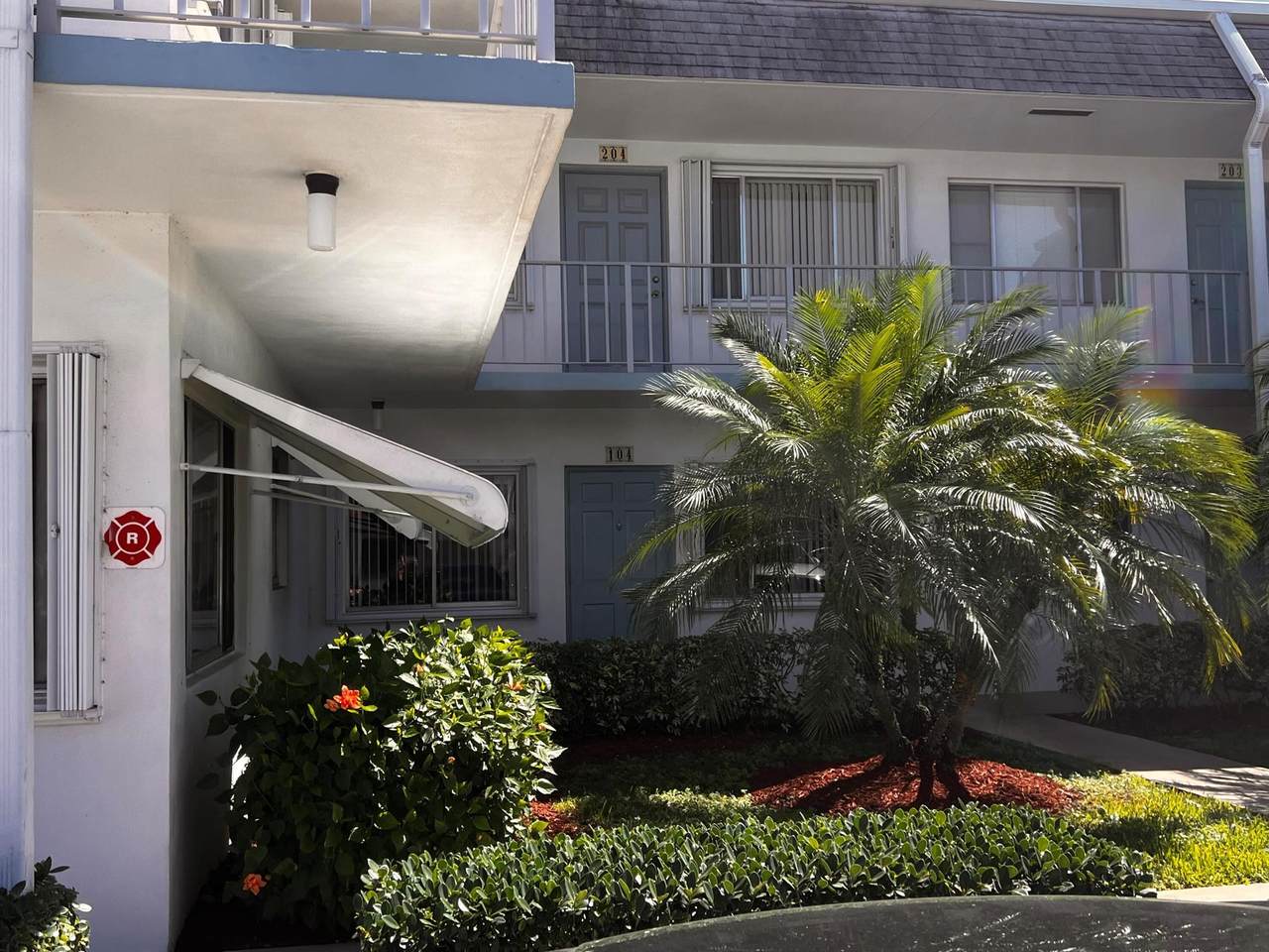 2880 Lake Osborne Drive - Photo 1