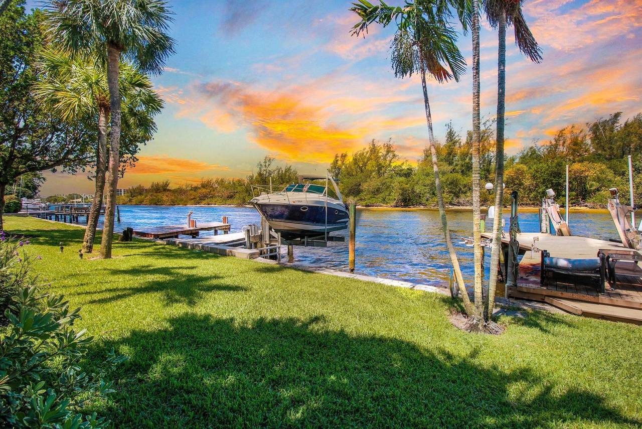 609 19th Avenue - Photo 1