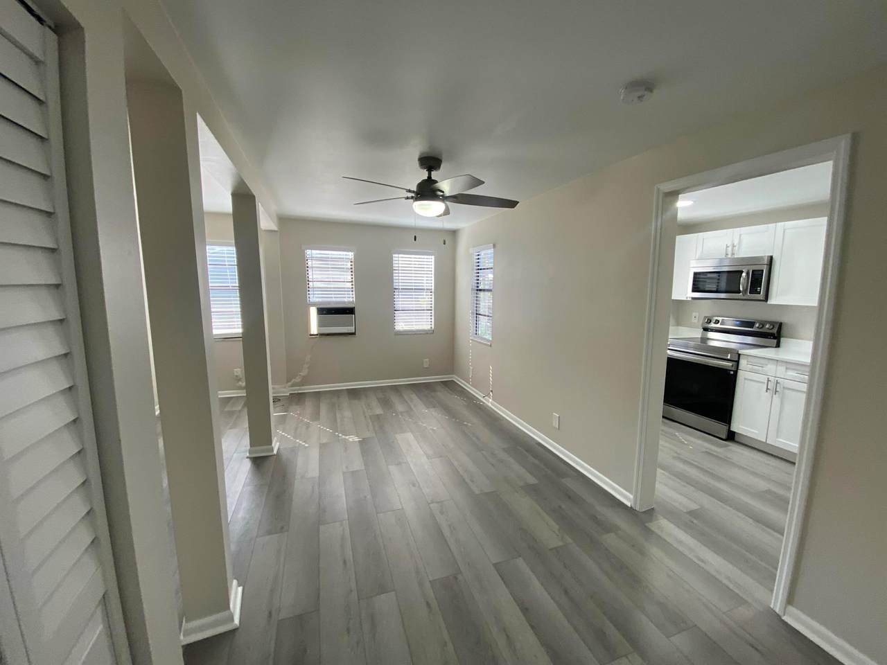 11 Lakeside Drive - Photo 1