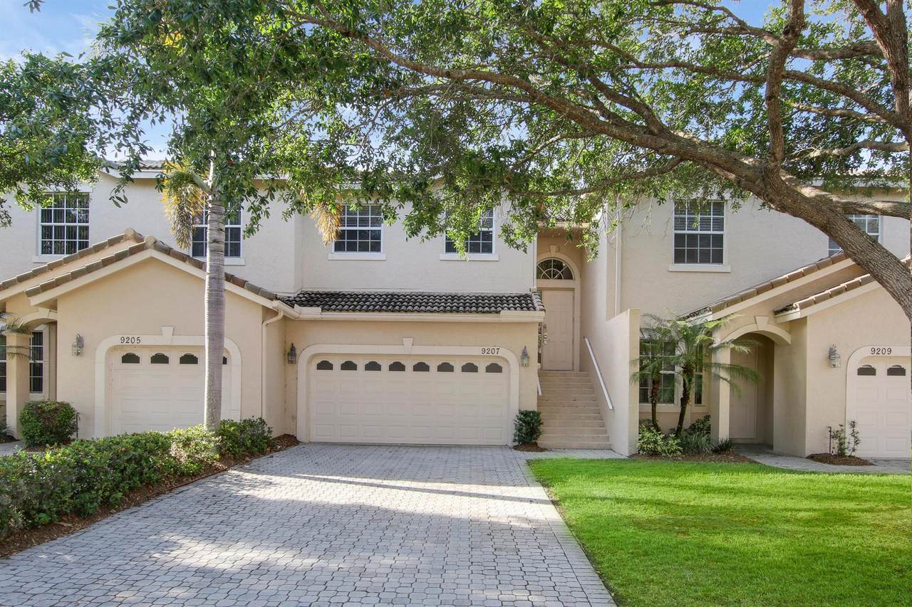 9207 Wentworth Lane - Photo 1