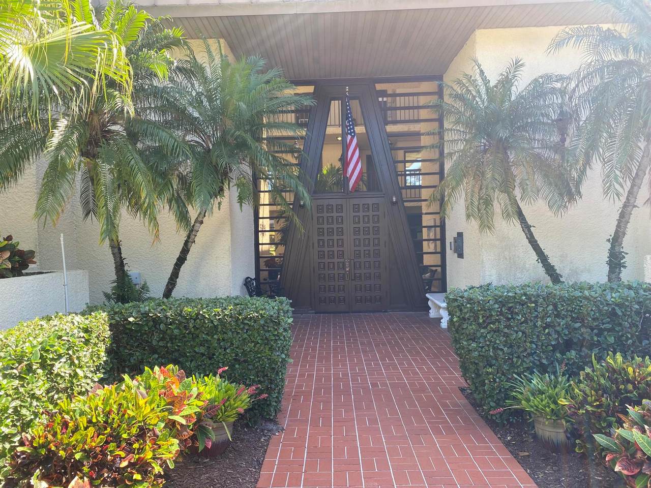 1800 Saint Lucie Boulevard - Photo 1