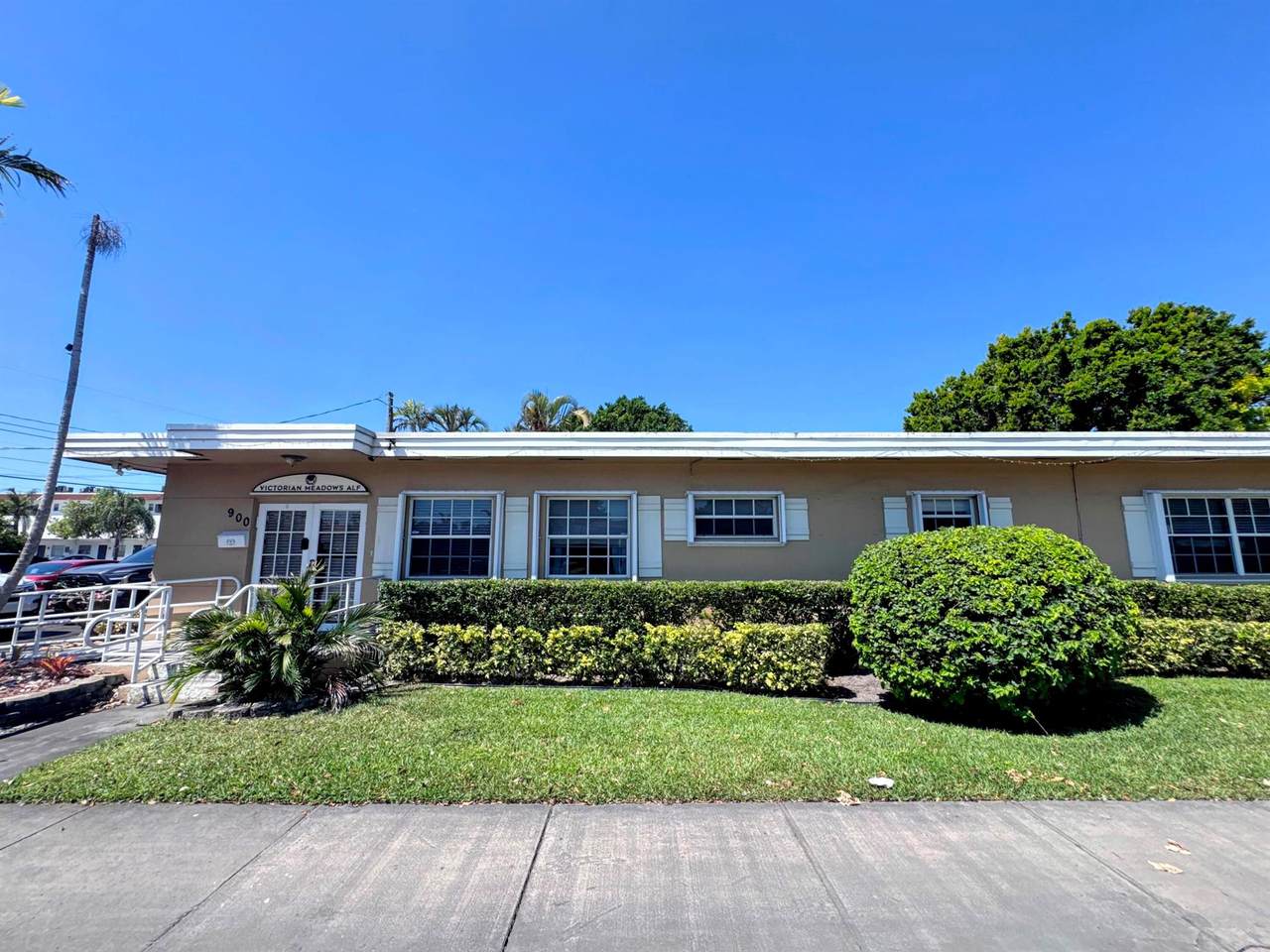 900 24th Avenue - Photo 1