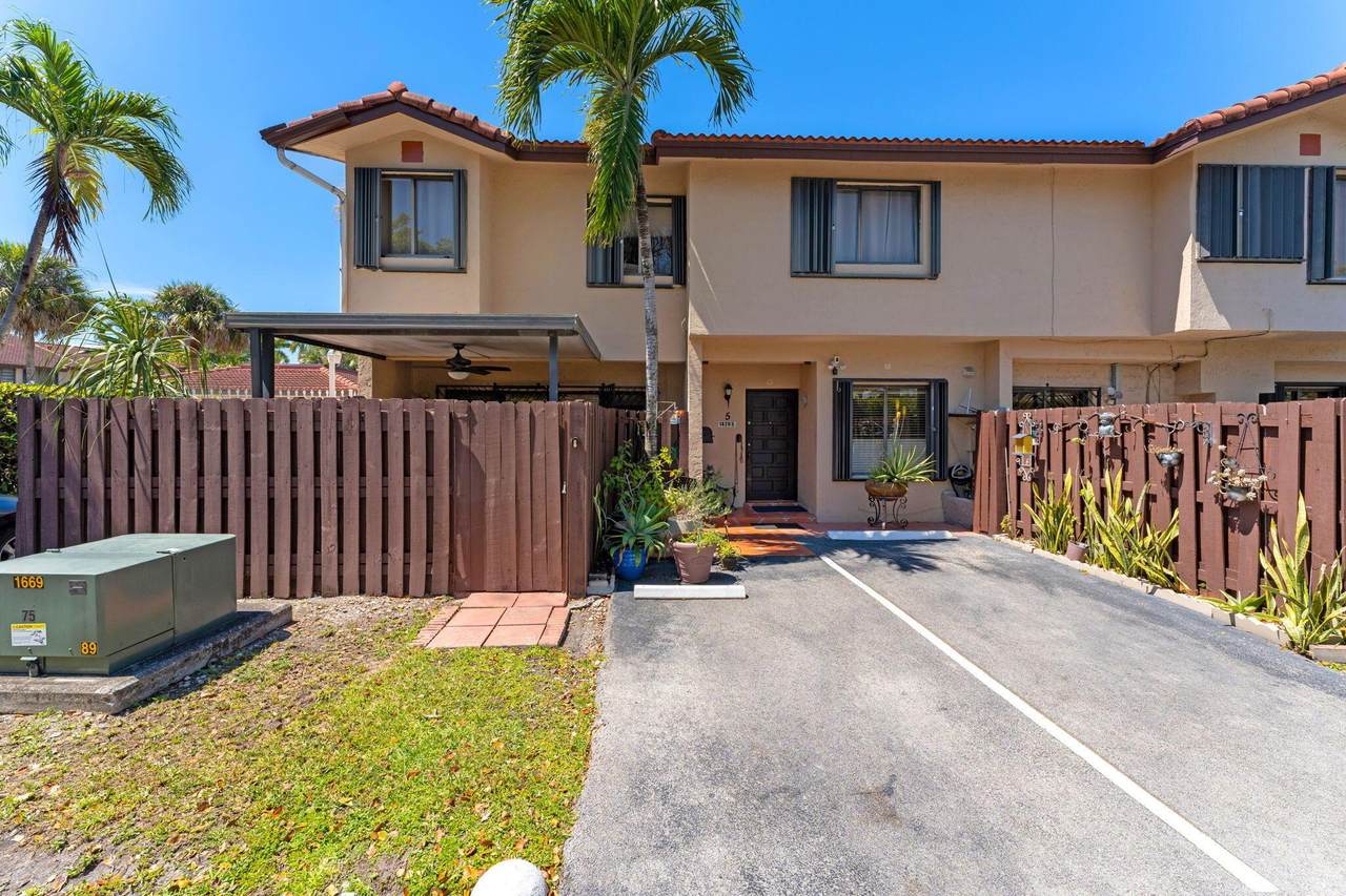 14205 57th Lane - Photo 1