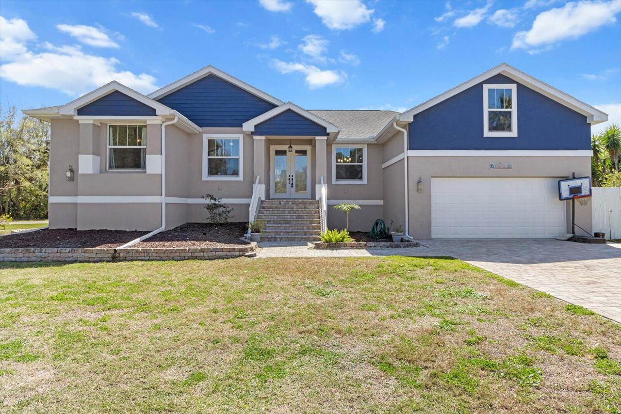 11752 Valley Spring Lane - Photo 1