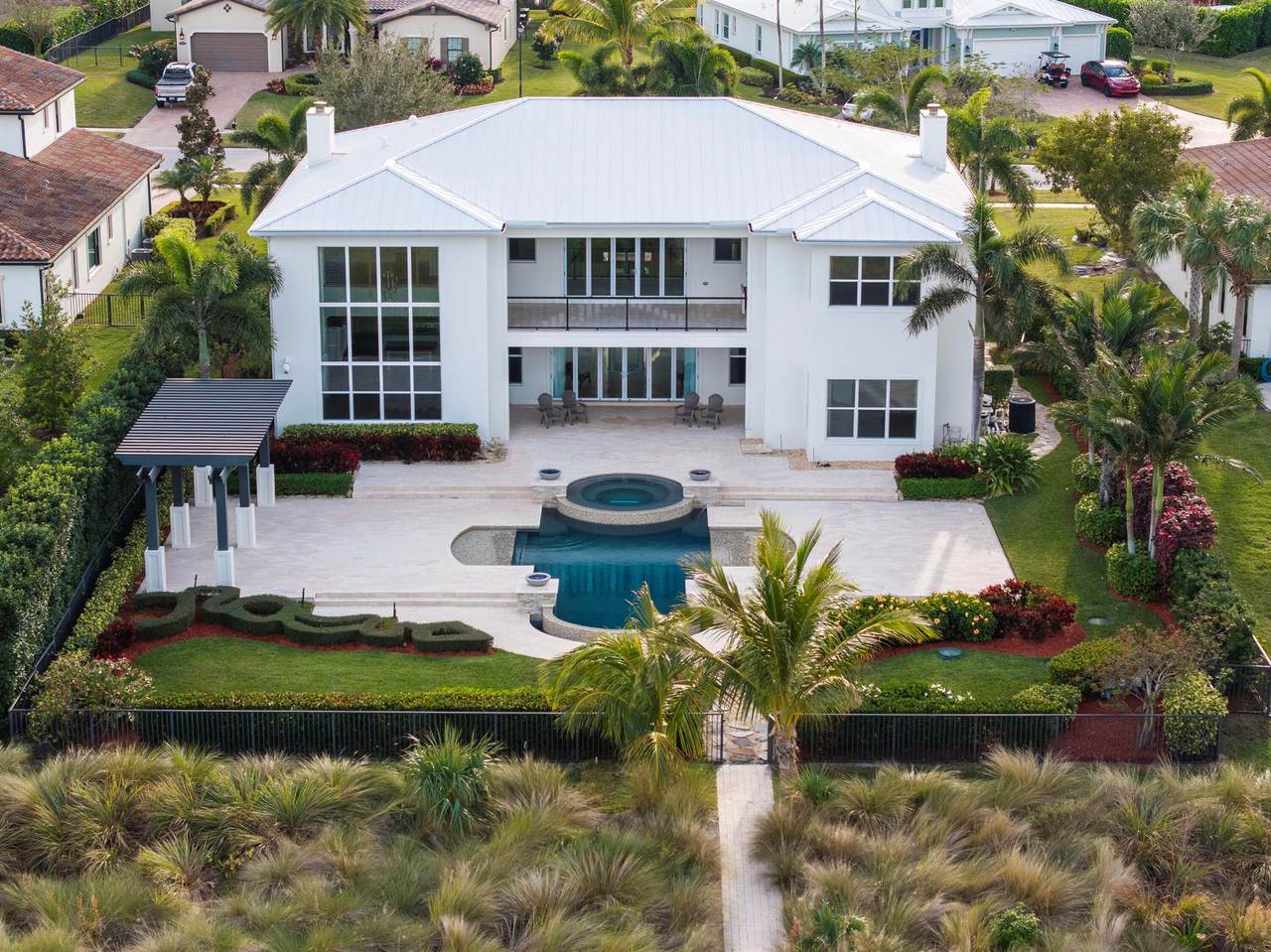 3042 Radcliffe Way - Photo 1