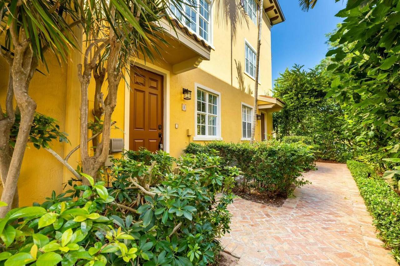 72 Se 6th Avenue - Photo 1