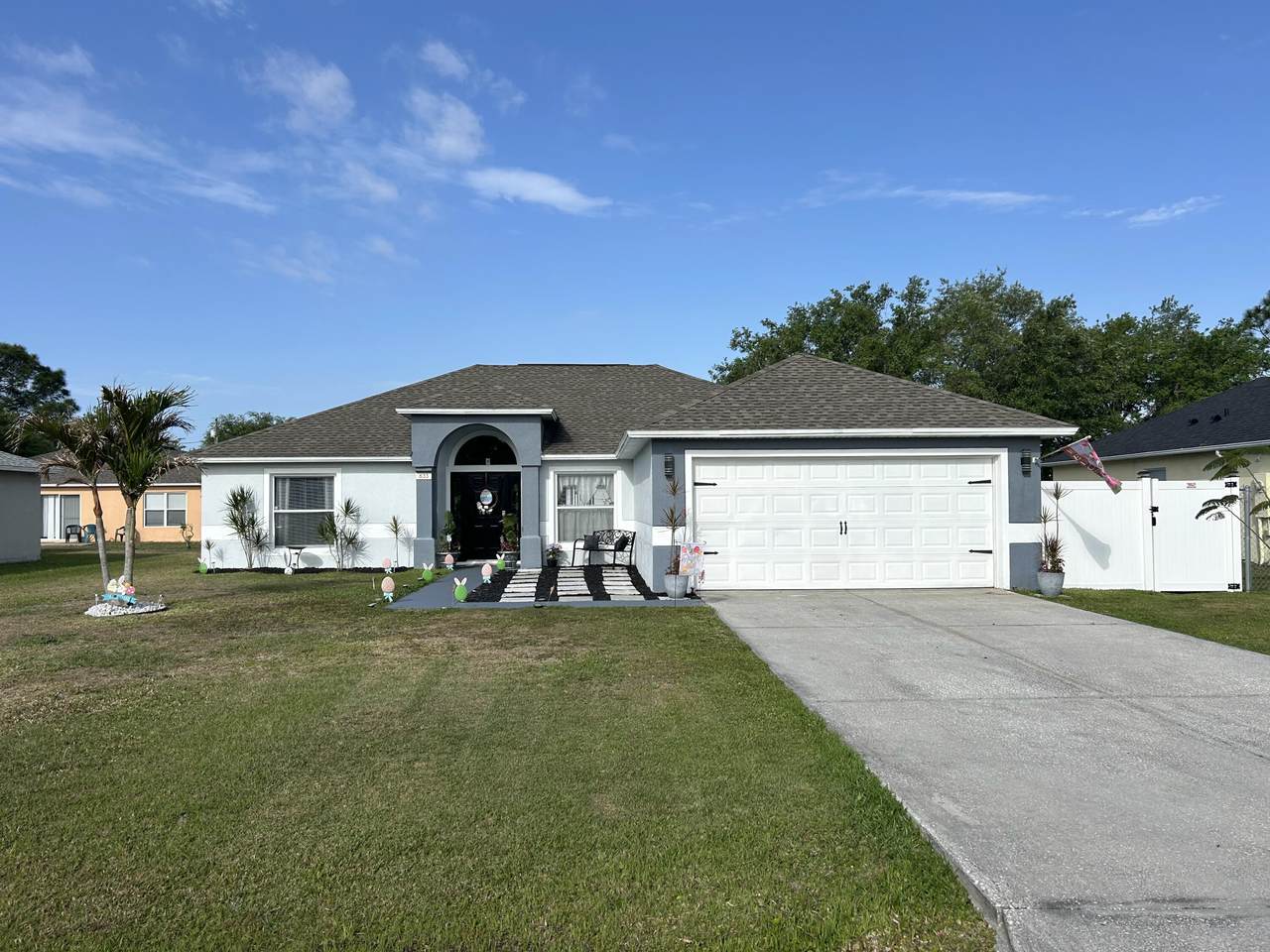 633 Kangaroo Drive - Photo 1
