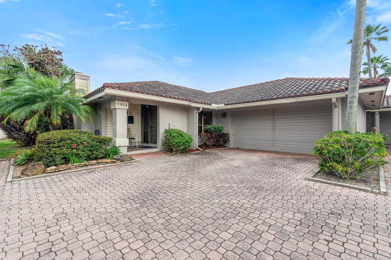 7914 Palacio Del Mar Drive - Photo 1