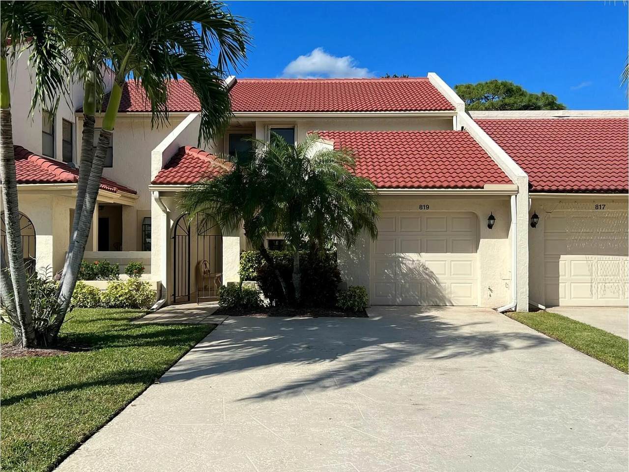 819 Windermere Way - Photo 1