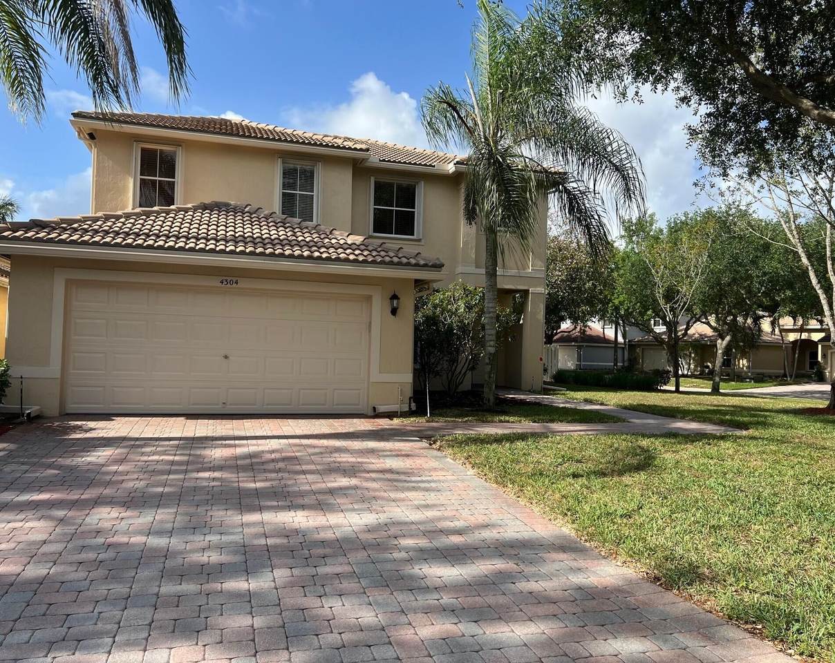 4304 Maggiore Way - Photo 1