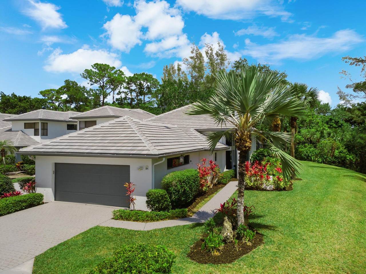 1120 Sand Drift Way - Photo 1