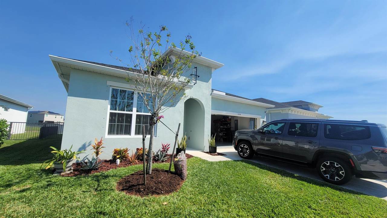 10958 Tessili Way - Photo 1