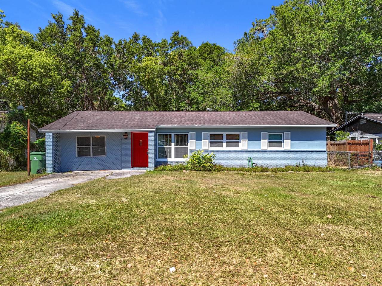 1201 Susan Street - Photo 1