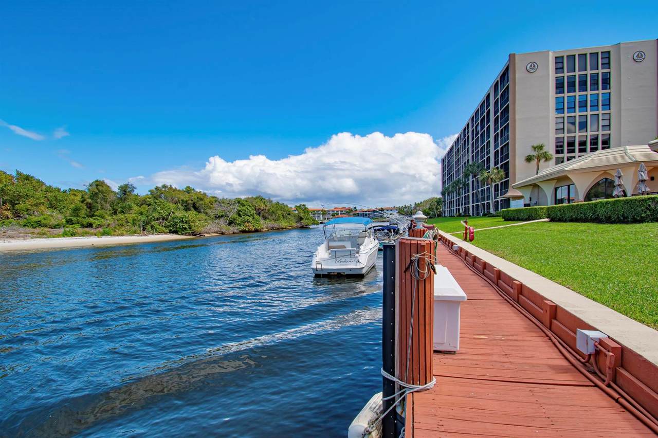 1629 Riverview Road - Photo 1