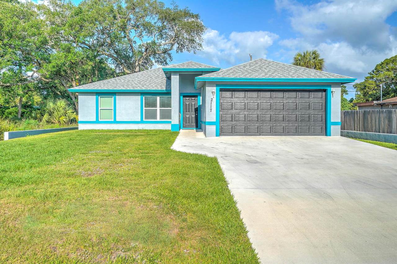 2117 44th Street - Photo 1