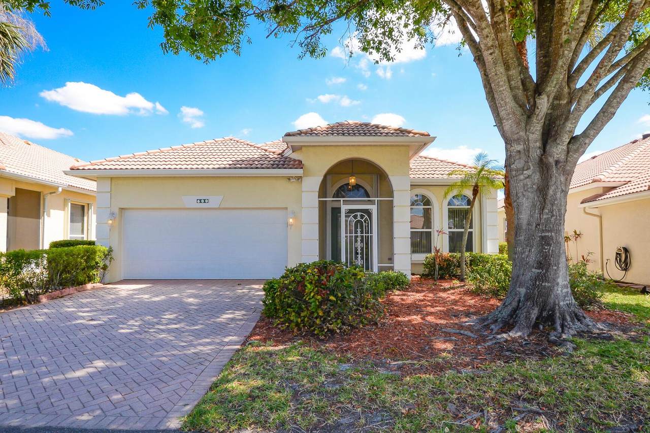 600 Lambrusco Drive - Photo 1