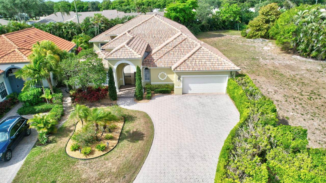 9152 Long Lake Palm Drive - Photo 1