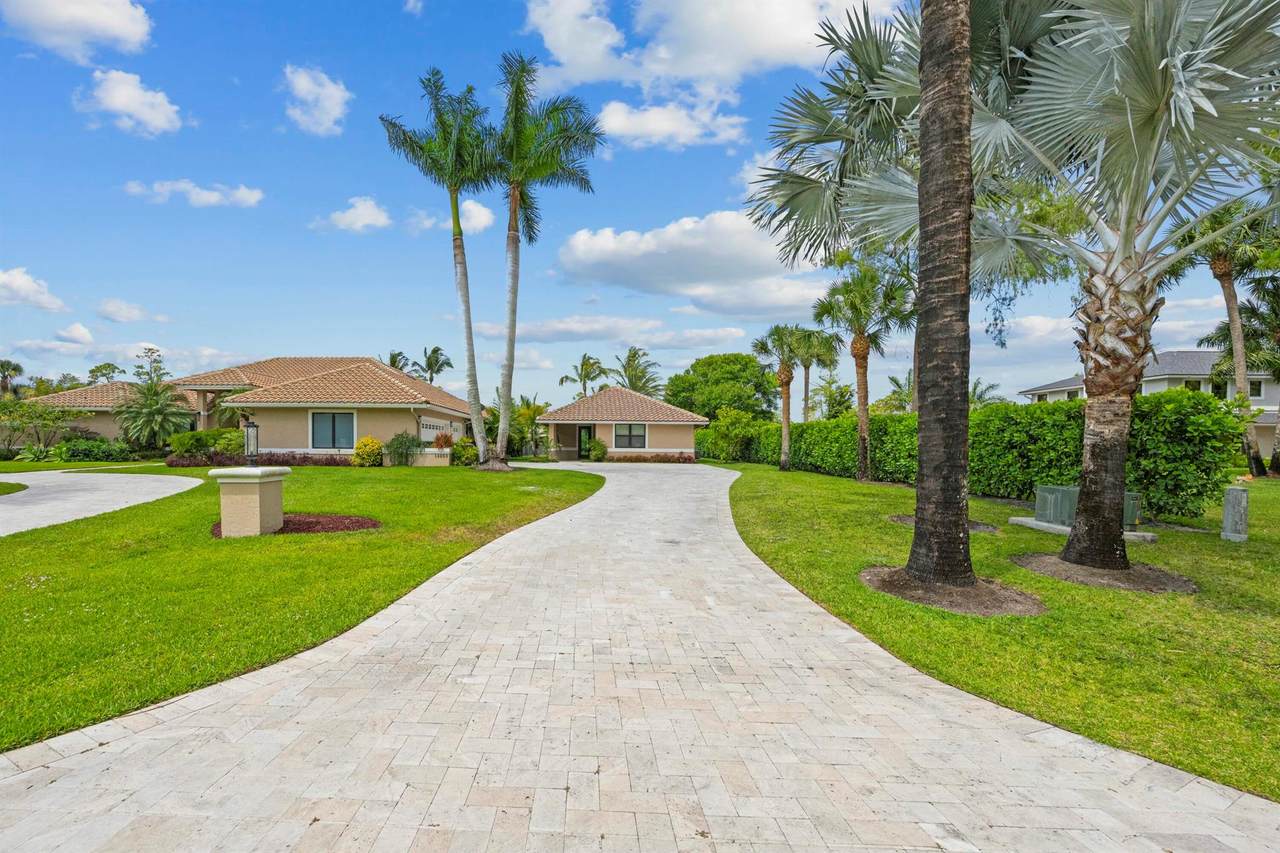 14660 Stirrup Lane - Photo 1