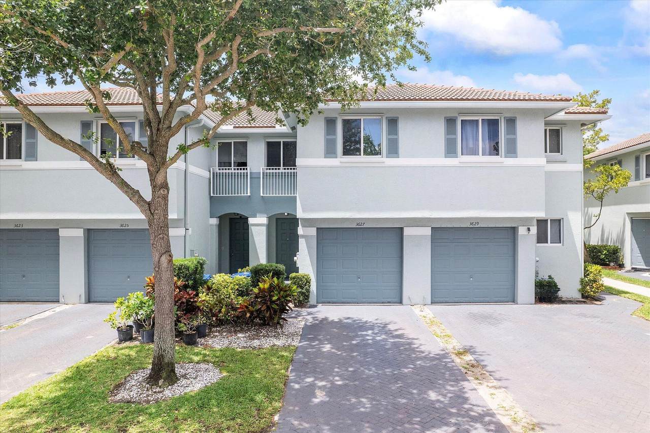 3627 Oleander Terrace - Photo 1
