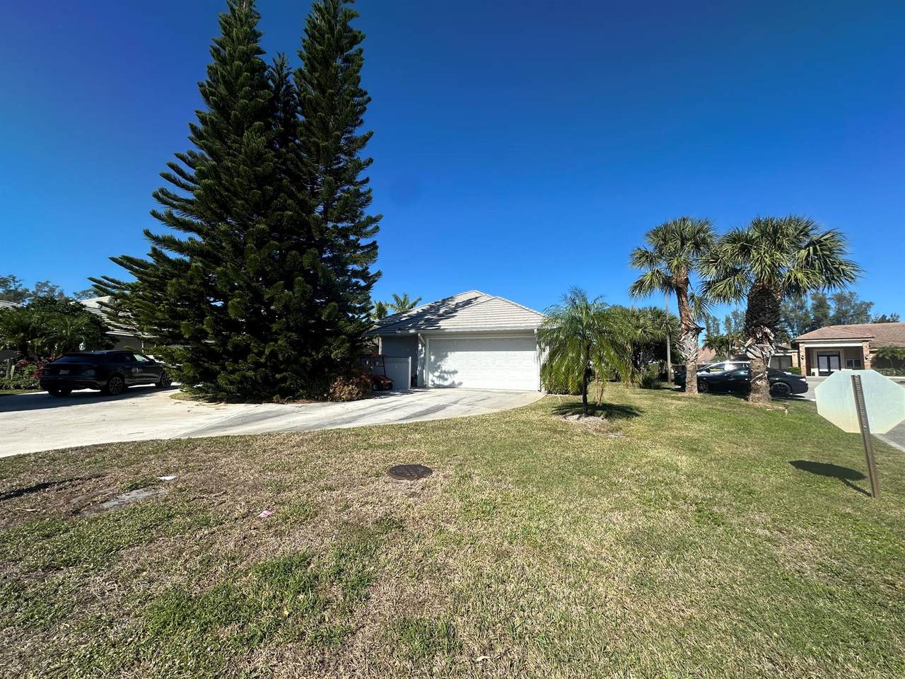 173 Orange Tree Drive - Photo 1