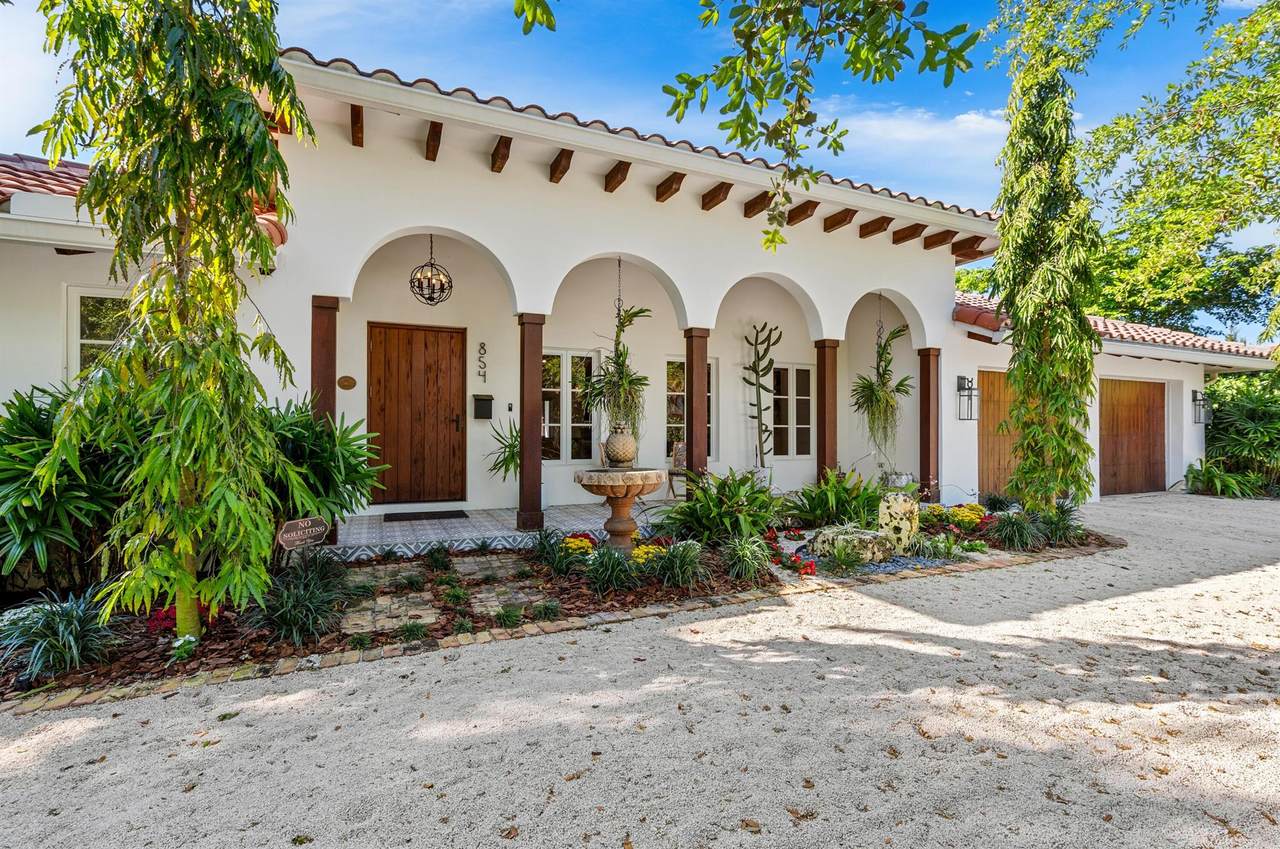 854 Hibiscus Street - Photo 1