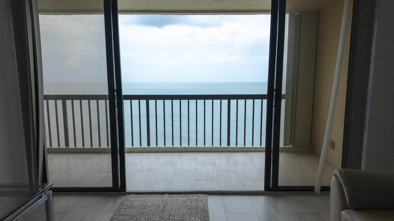 https://bt-photos.global.ssl.fastly.net/beaches/1280_boomver_1_R11086651-2.jpg