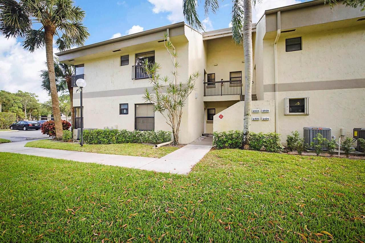 2939 Carambola Circle - Photo 1