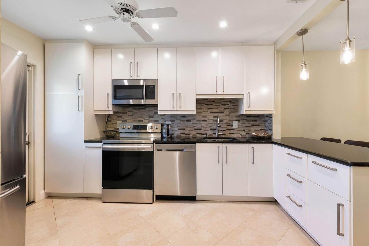 1700 Dover Road - Photo 1