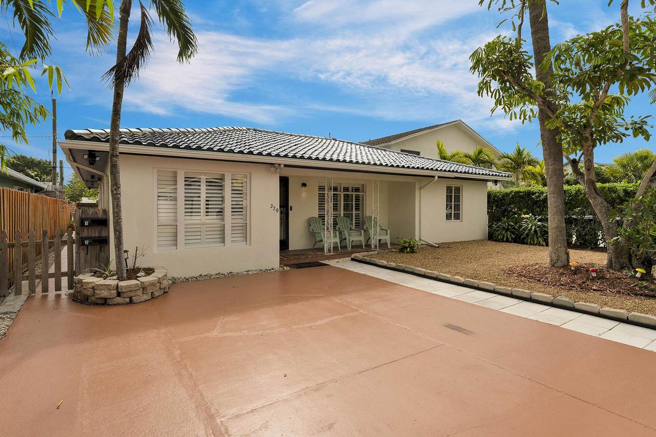 320 Ocean Breeze - Photo 1