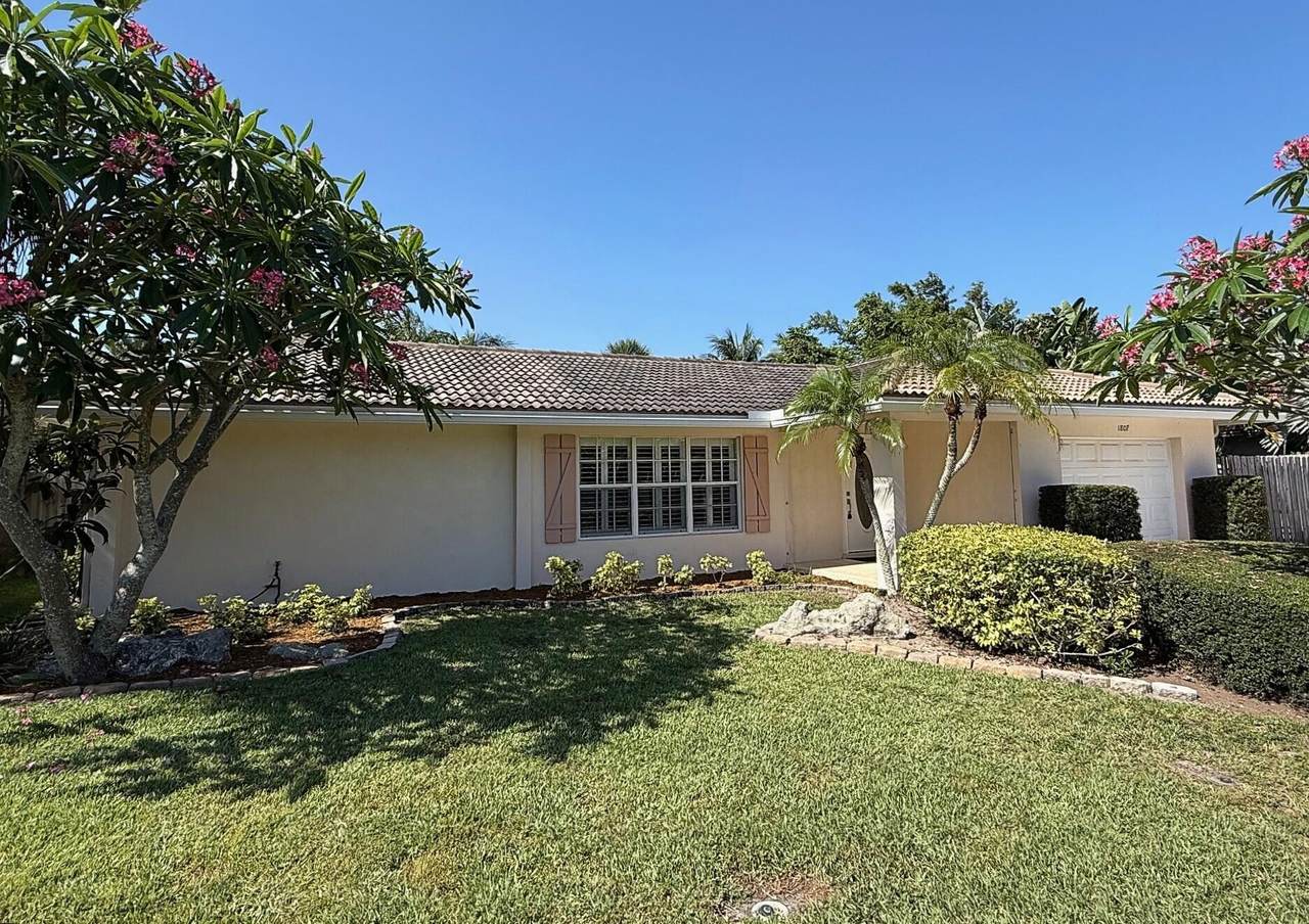 1807 Crafton Road - Photo 1