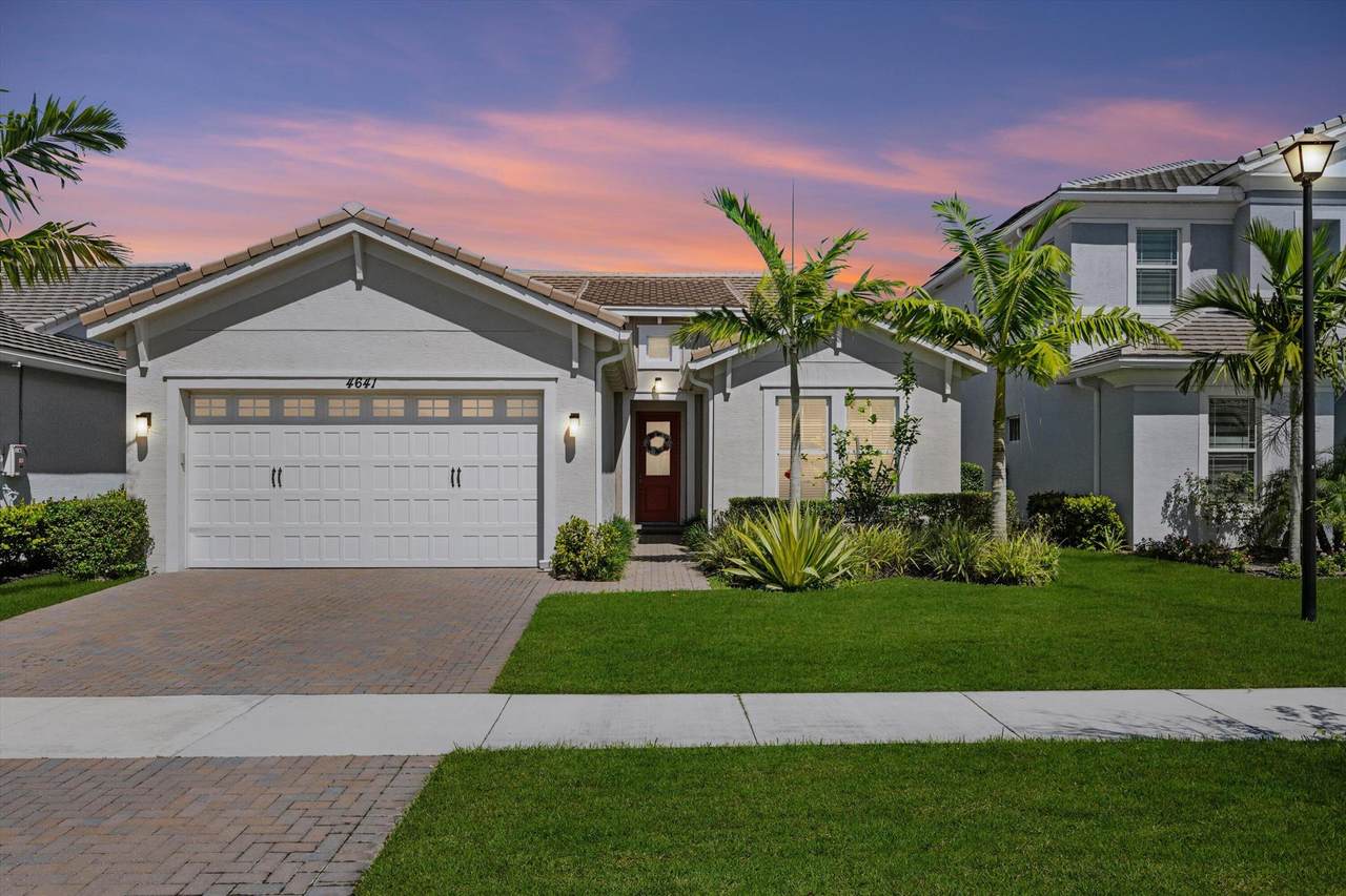 4641 Woodland Way - Photo 1