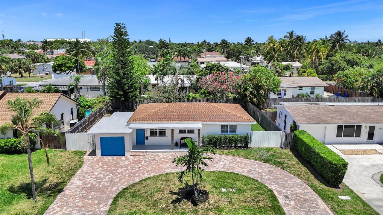 2661 20th Street - Photo 1