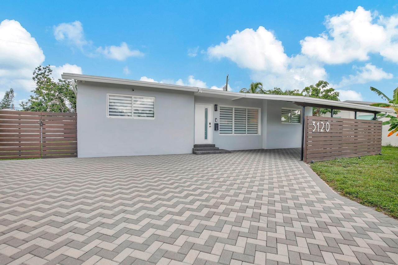 3120 21st Street - Photo 1