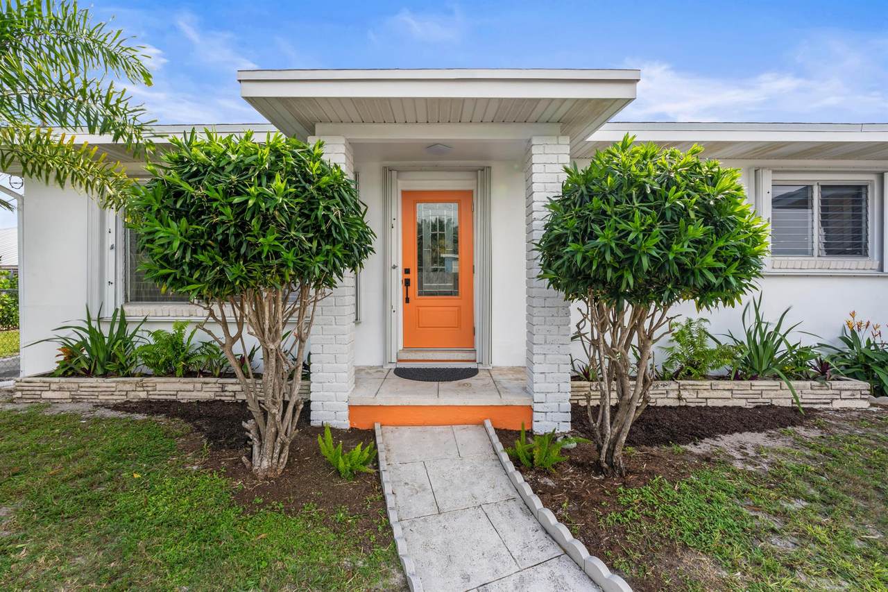 1428 M Street - Photo 1