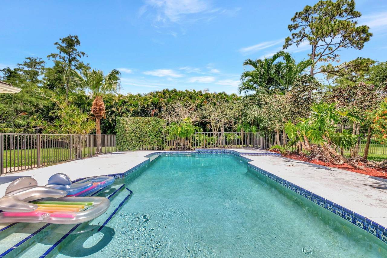 15385 Cedar Bluff Place - Photo 1