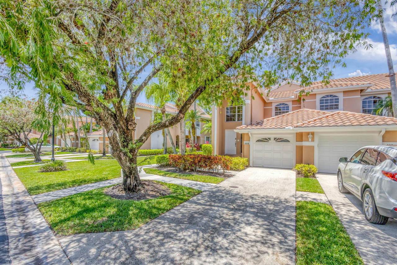 222 Legendary Circle - Photo 1