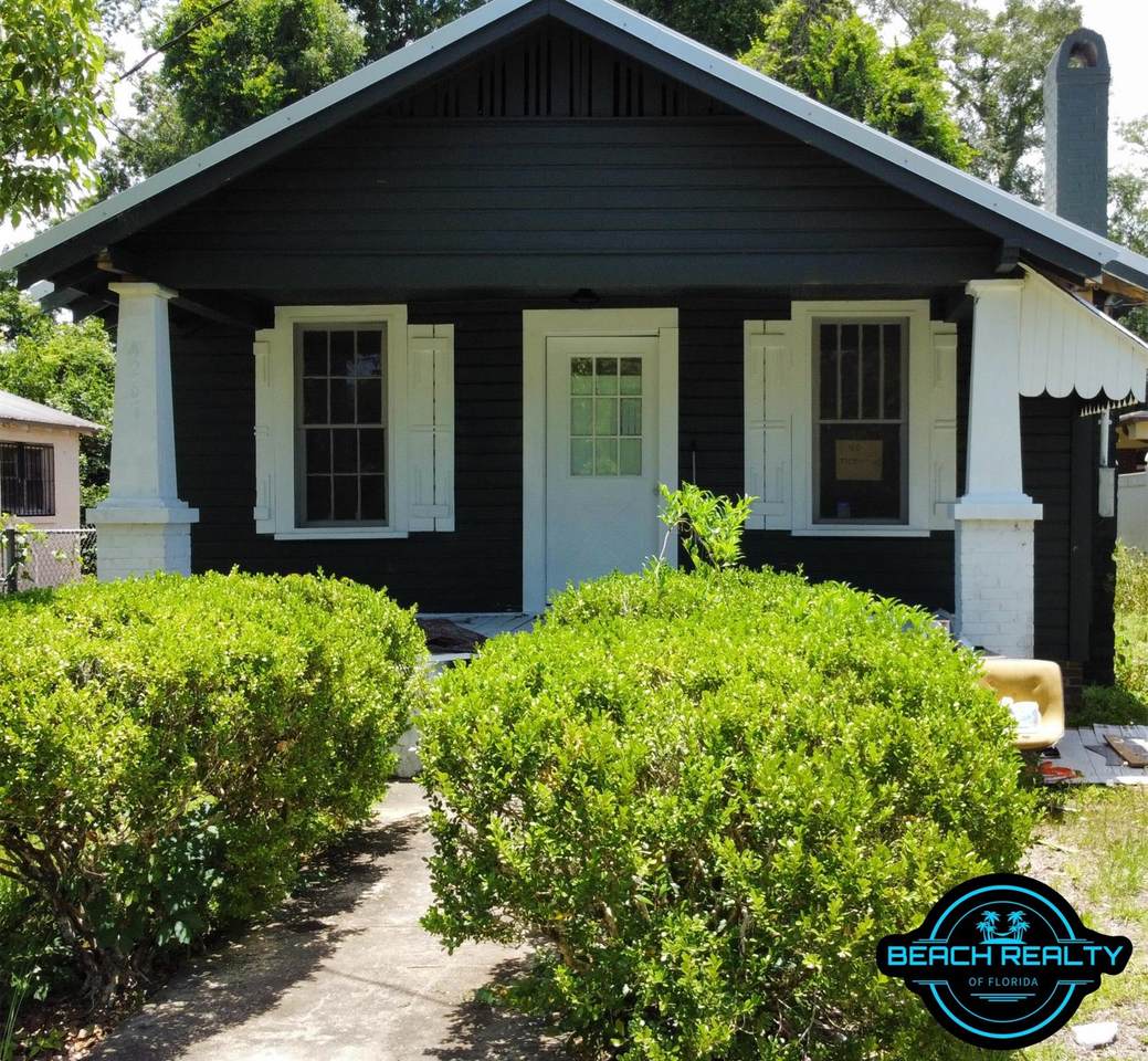 4267 St Andrews Street - Photo 1