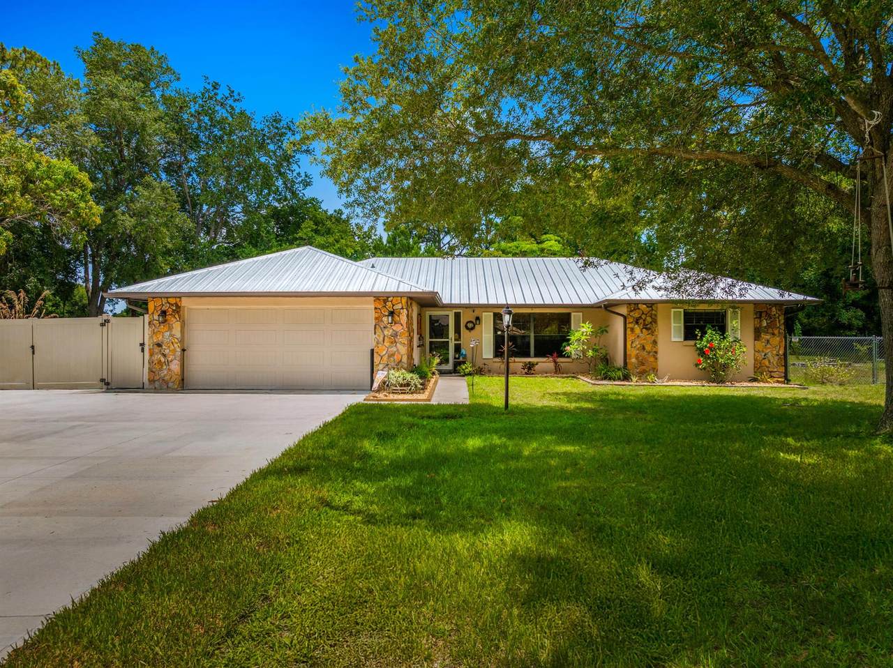 6008 Roland Court - Photo 1