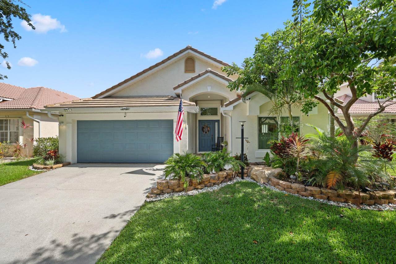 1071 Delray Lakes Drive - Photo 1