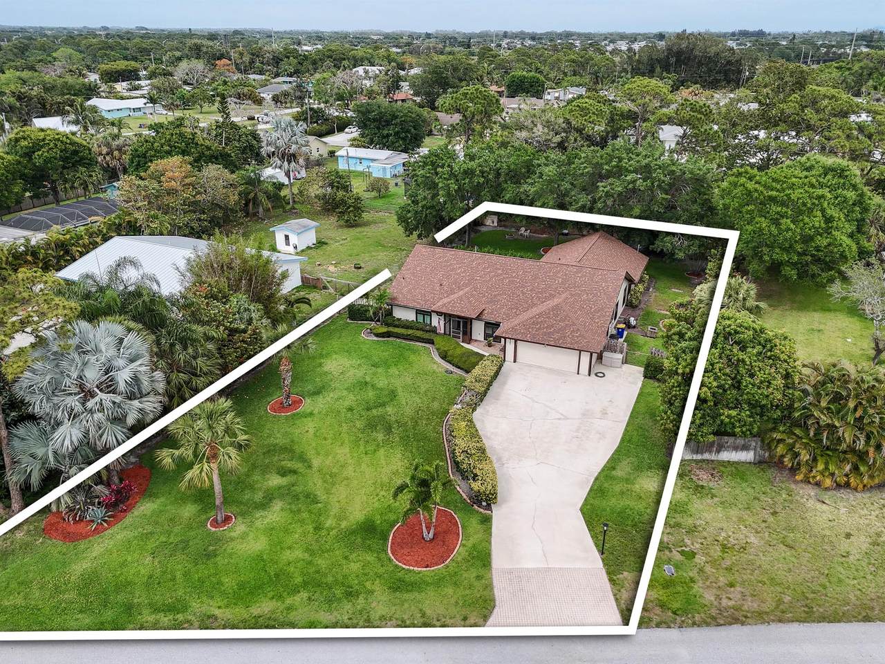 6385 Circle Street - Photo 1