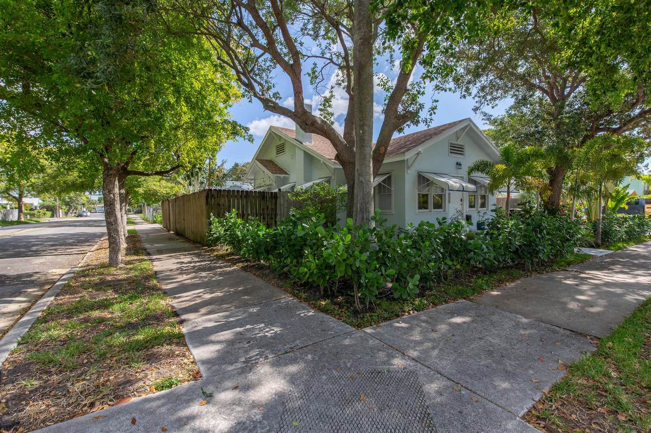435 56th Street - Photo 1