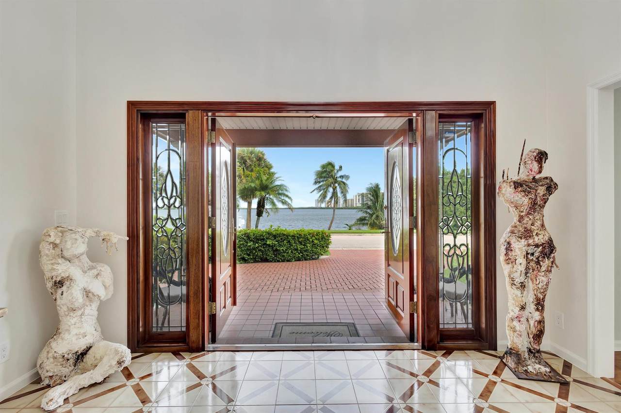 1141 Pine Point Road - Photo 1