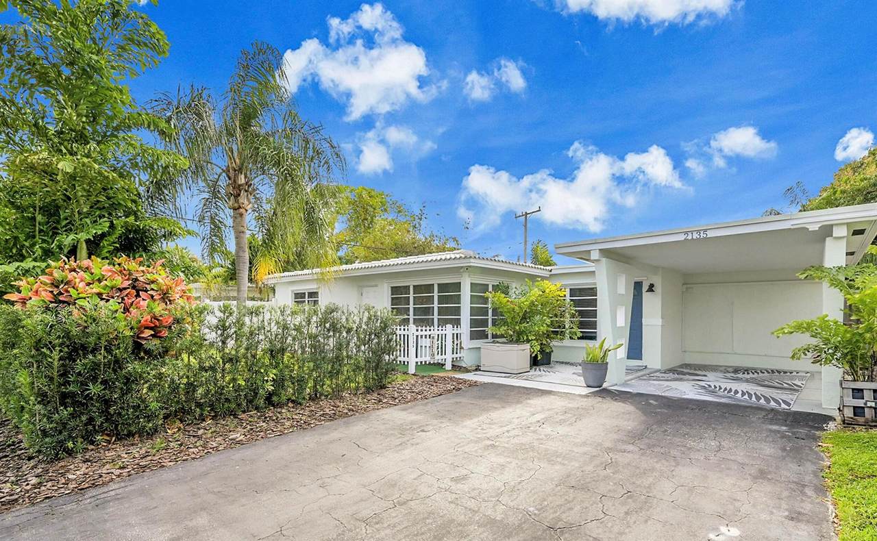 2135 4th Way - Photo 1