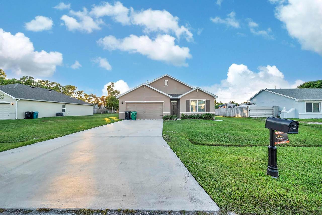2538 Rock Springs Drive - Photo 1