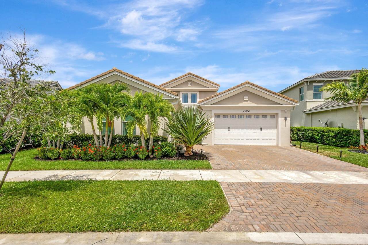 15804 Goldfinch Circle - Photo 1