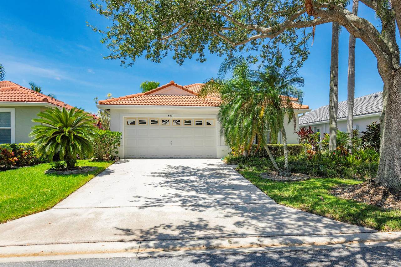 6251 Grand Cypress Circle - Photo 1