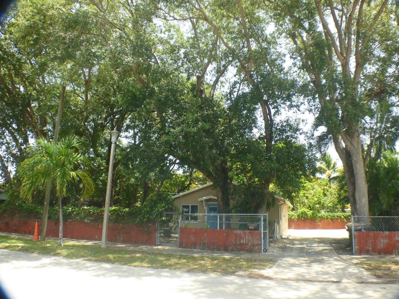 431 132nd Street - Photo 1